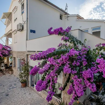 Beachfront With Seaview דירה סופטרסקה דראגה