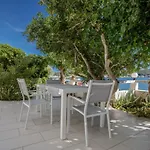 Apartman Beachfront With Seaview