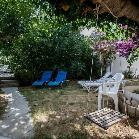 Beachfront With Seaview Daire Supetarska Draga