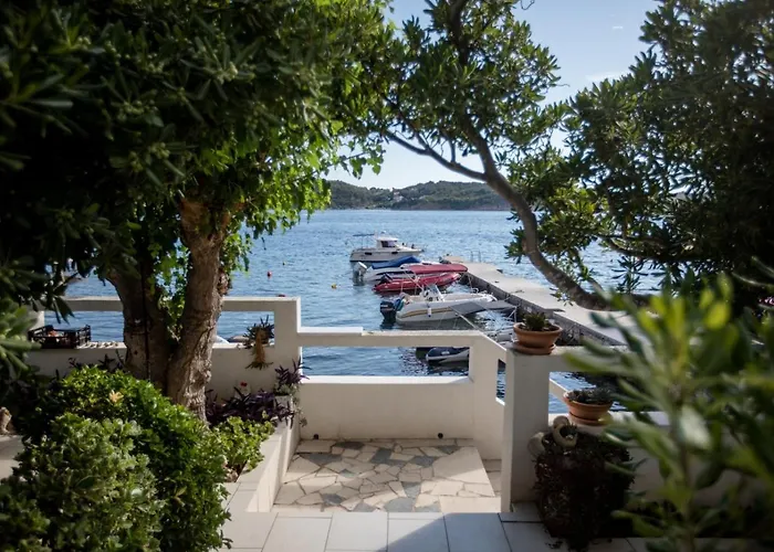 Beachfront With Seaview * سوبيتارسكا دراغا