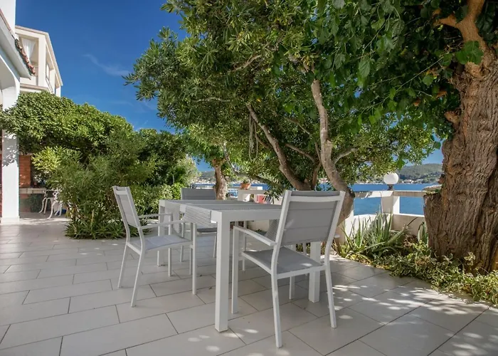 شقة Beachfront With Seaview