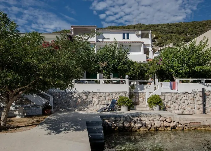 Beachfront With Seaview شقة سوبيتارسكا دراغا