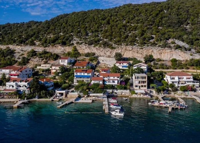 Beachfront With Seaview شقة